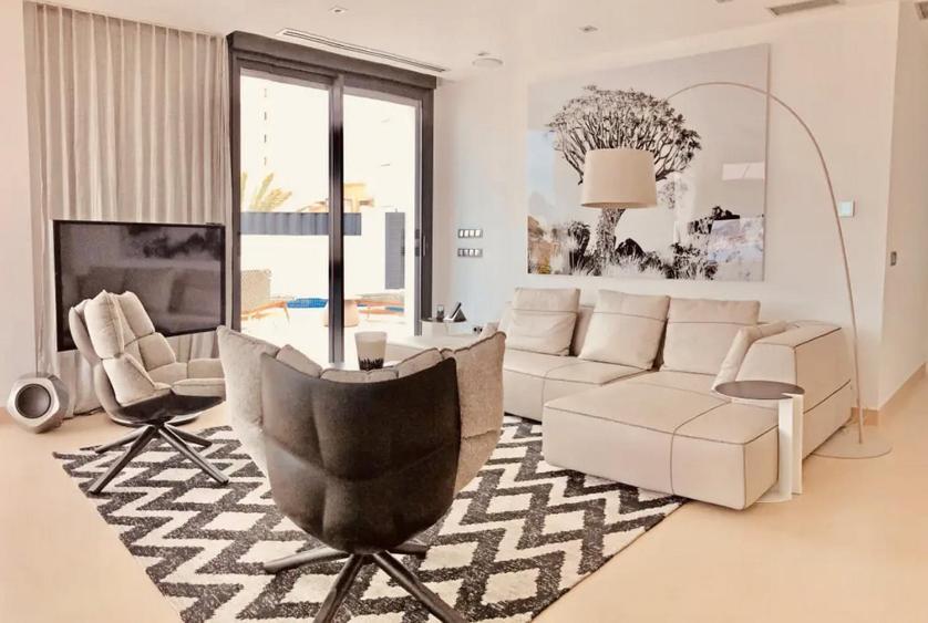 Luxurioeses Apartment In Benidorm Mit Pool Екстериор снимка