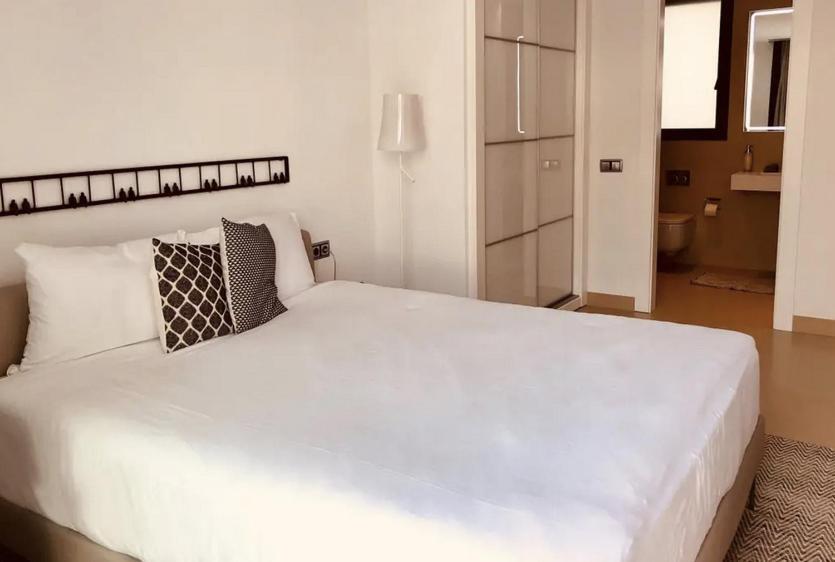 Luxurioeses Apartment In Benidorm Mit Pool Екстериор снимка